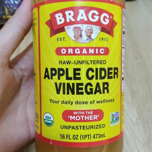 Giấm táo hữu cơ Bragg – 473 ml ( Chai)