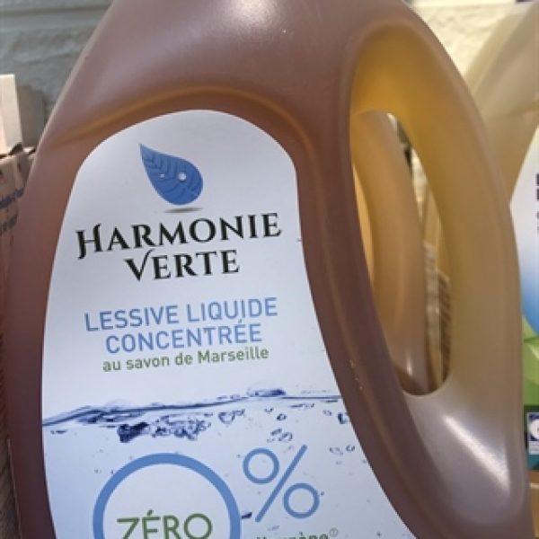 Nước giặt hữu cơ đậm đặc hương thông bạc hà Hamornie Verte 1,5l